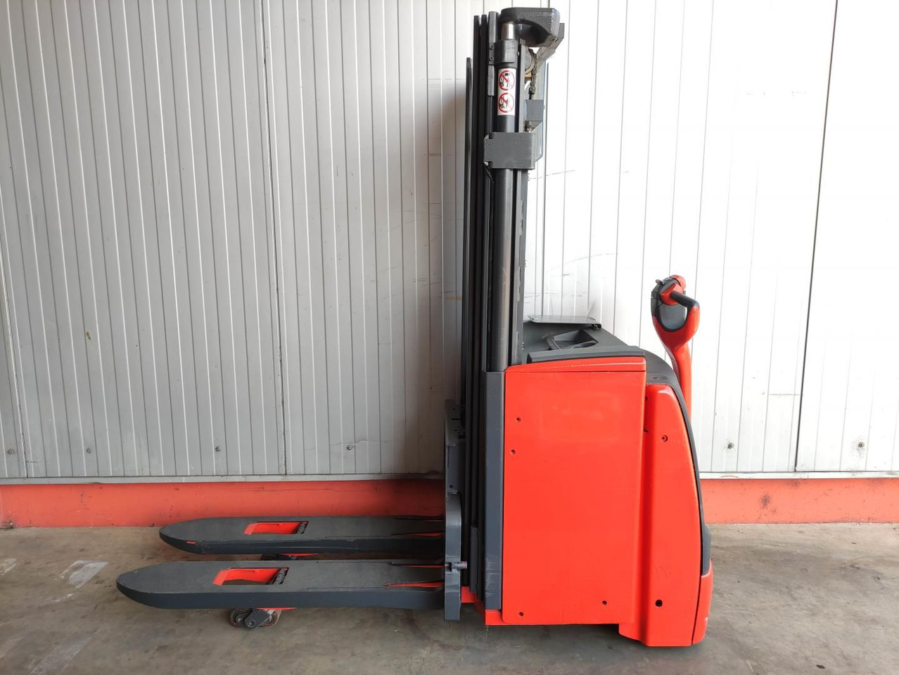 Linde L20i-1173 - Apilador: foto 1 Linde L20i-1173 - Apilador: foto 1