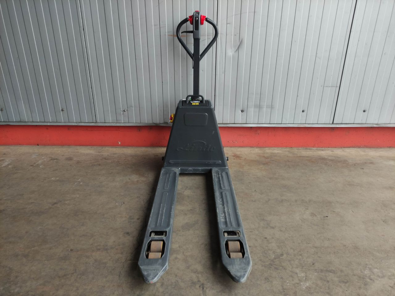 Linde MT15C - Transpaleta: foto 3 Linde MT15C - Transpaleta: foto 3