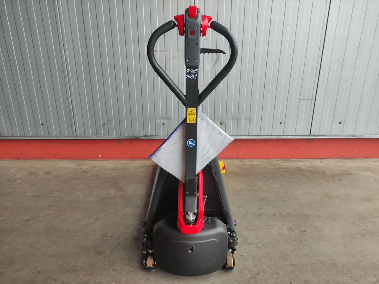 Linde MT15C - Transpaleta: foto 4 Linde MT15C - Transpaleta: foto 4