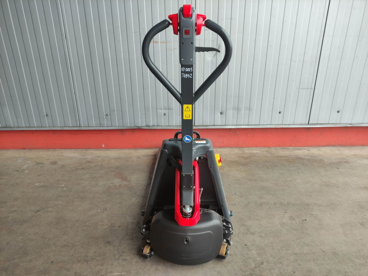 Linde MT15C - Transpaleta: foto 4 Linde MT15C - Transpaleta: foto 4