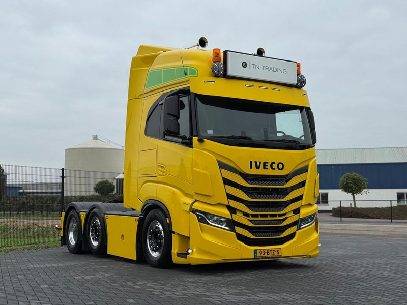 Iveco AS440STX/FP GESTUURDE VOORLOPER, ALCOA, LEATHER, SHOW, 480 PK. - Cabeza tractora: foto 2 Iveco AS440STX/FP GESTUURDE VOORLOPER, ALCOA, LEATHER, SHOW, 480 PK. - Cabeza tractora: foto 2