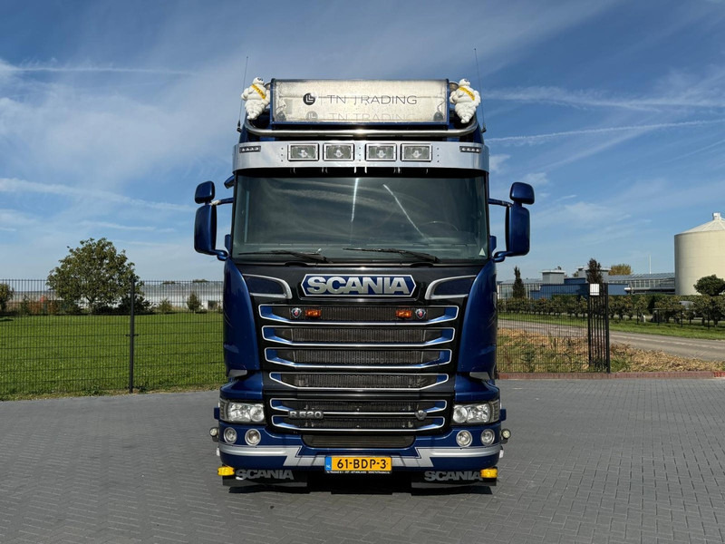 Scania R520 6X2/4, BLAD LUCHT, VOL SPOILER, RETARDER. - Cabeza tractora: foto 3 Scania R520 6X2/4, BLAD LUCHT, VOL SPOILER, RETARDER. - Cabeza tractora: foto 3