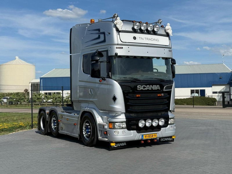 Scania R520 V8 FULL AIR, STEERING PUSHER, SHOW TRUCK, TOP - Cabeza tractora: foto 1 Scania R520 V8 FULL AIR, STEERING PUSHER, SHOW TRUCK, TOP - Cabeza tractora: foto 1