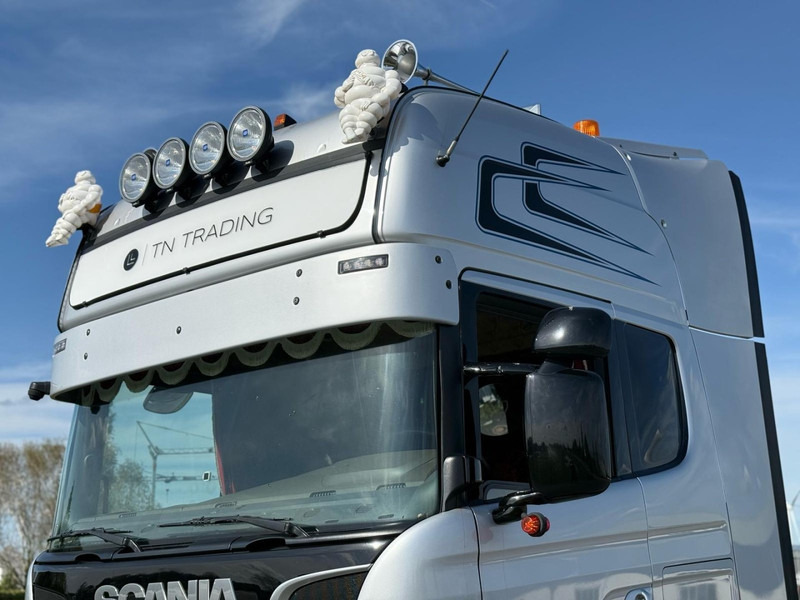 Scania R520 V8 FULL AIR, STEERING PUSHER, SHOW TRUCK, TOP - Cabeza tractora: foto 3 Scania R520 V8 FULL AIR, STEERING PUSHER, SHOW TRUCK, TOP - Cabeza tractora: foto 3
