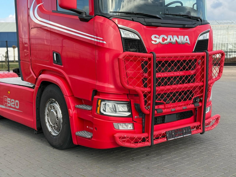 Scania R520 V8 NGS VOLLUCHT, LEER, BULLBAR, ZONDER EGR, BOOGIE. - Cabeza tractora: foto 3 Scania R520 V8 NGS VOLLUCHT, LEER, BULLBAR, ZONDER EGR, BOOGIE. - Cabeza tractora: foto 3