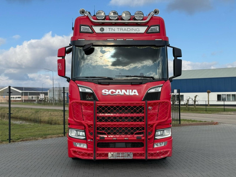 Scania R520 V8 NGS VOLLUCHT, LEER, BULLBAR, ZONDER EGR, BOOGIE. - Cabeza tractora: foto 4 Scania R520 V8 NGS VOLLUCHT, LEER, BULLBAR, ZONDER EGR, BOOGIE. - Cabeza tractora: foto 4