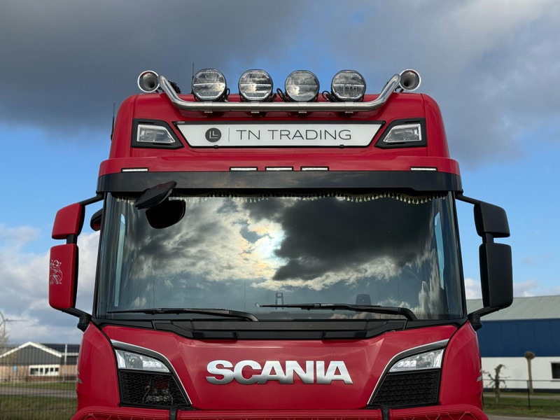 Scania R520 V8 NGS VOLLUCHT, LEER, BULLBAR, ZONDER EGR, BOOGIE. - Cabeza tractora: foto 5 Scania R520 V8 NGS VOLLUCHT, LEER, BULLBAR, ZONDER EGR, BOOGIE. - Cabeza tractora: foto 5