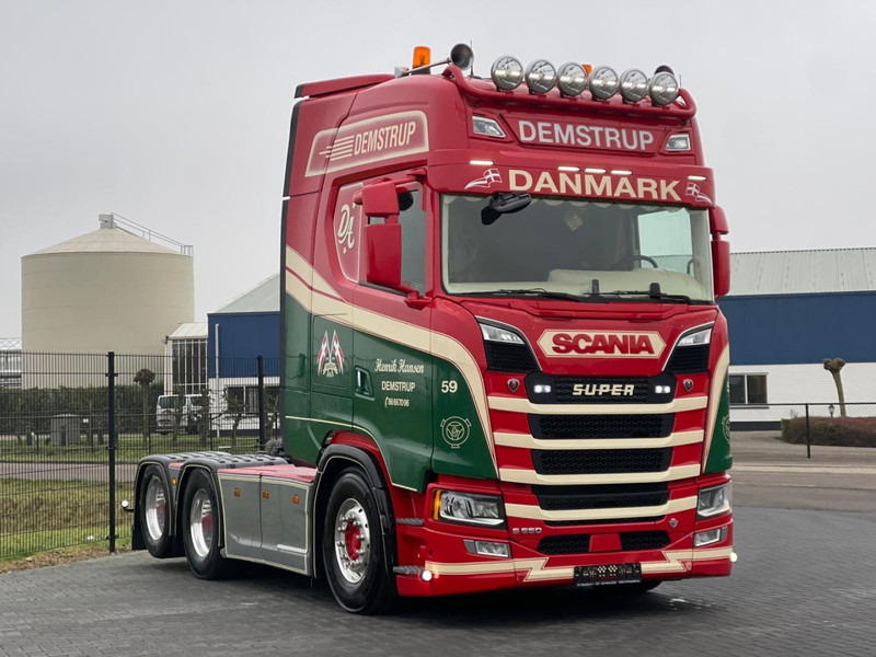 Scania S 650 SHOW TRUCK, FULL AIR, RETARDER, PTO/HYDRAULIC! - Cabeza tractora: foto 1 Scania S 650 SHOW TRUCK, FULL AIR, RETARDER, PTO/HYDRAULIC! - Cabeza tractora: foto 1