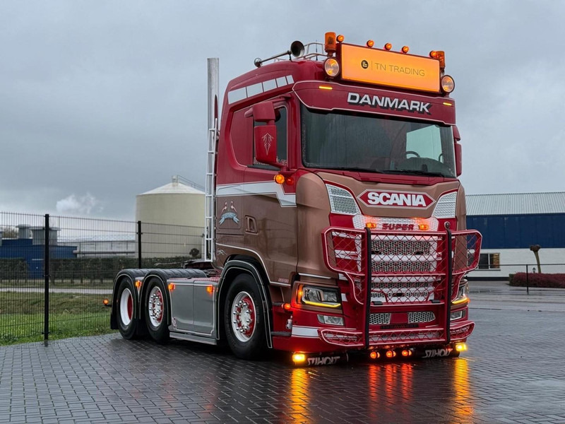 Scania S500 SHOW, FULL AIR, LEATHER, TOP CONDITIE, STEERING PUSHER. - Cabeza tractora: foto 1 Scania S500 SHOW, FULL AIR, LEATHER, TOP CONDITIE, STEERING PUSHER. - Cabeza tractora: foto 1
