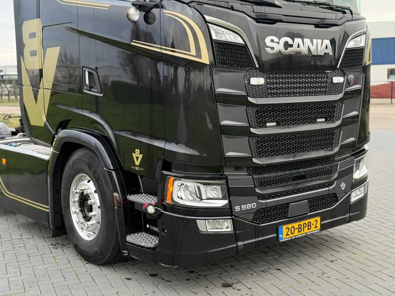 Scania S580 9 TONS VOORAS, EURO 6D, 50 YEAR V8, VOLLUCHT, 6 BALGEN, ALCOA, HYDRAULIEK, LED. - Cabeza tractora: foto 3 Scania S580 9 TONS VOORAS, EURO 6D, 50 YEAR V8, VOLLUCHT, 6 BALGEN, ALCOA, HYDRAULIEK, LED. - Cabeza tractora: foto 3