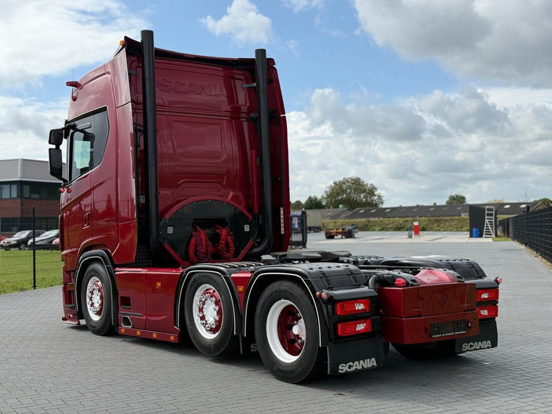 Cabeza tractora Scania S580 V8 NGS SHOWTRUCK, VOLLUCHT, RETARDER, LEER, GESTUURD.: foto 14
