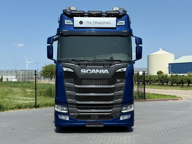 Scania S660 FULL AIR, ALCOA, LEATHER, HYDRAULIC, LIKE NEW. - Cabeza tractora: foto 4 Scania S660 FULL AIR, ALCOA, LEATHER, HYDRAULIC, LIKE NEW. - Cabeza tractora: foto 4