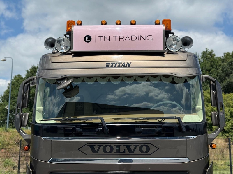 Volvo FH 13.500 SHOW TRUCK, FULL AIR, INTERIOR, TOP, HYDRAULIC. - Cabeza tractora: foto 4 Volvo FH 13.500 SHOW TRUCK, FULL AIR, INTERIOR, TOP, HYDRAULIC. - Cabeza tractora: foto 4