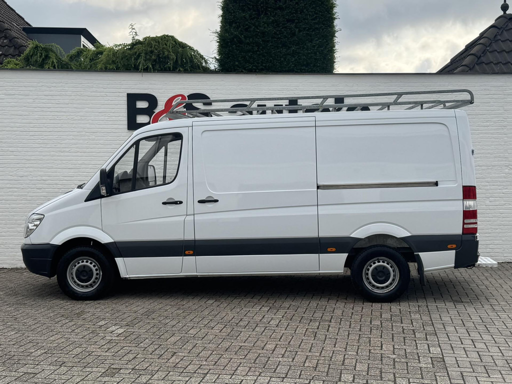 Mercedes-Benz Sprinter-213 2.2 CDI 366 DC 2x Schuifdeur Airco Imperiaal Treeplank Trekhaak 3 Zitplaatsen - Furgón: foto 5 Mercedes-Benz Sprinter-213 2.2 CDI 366 DC 2x Schuifdeur Airco Imperiaal Treeplank Trekhaak 3 Zitplaatsen - Furgón: foto 5