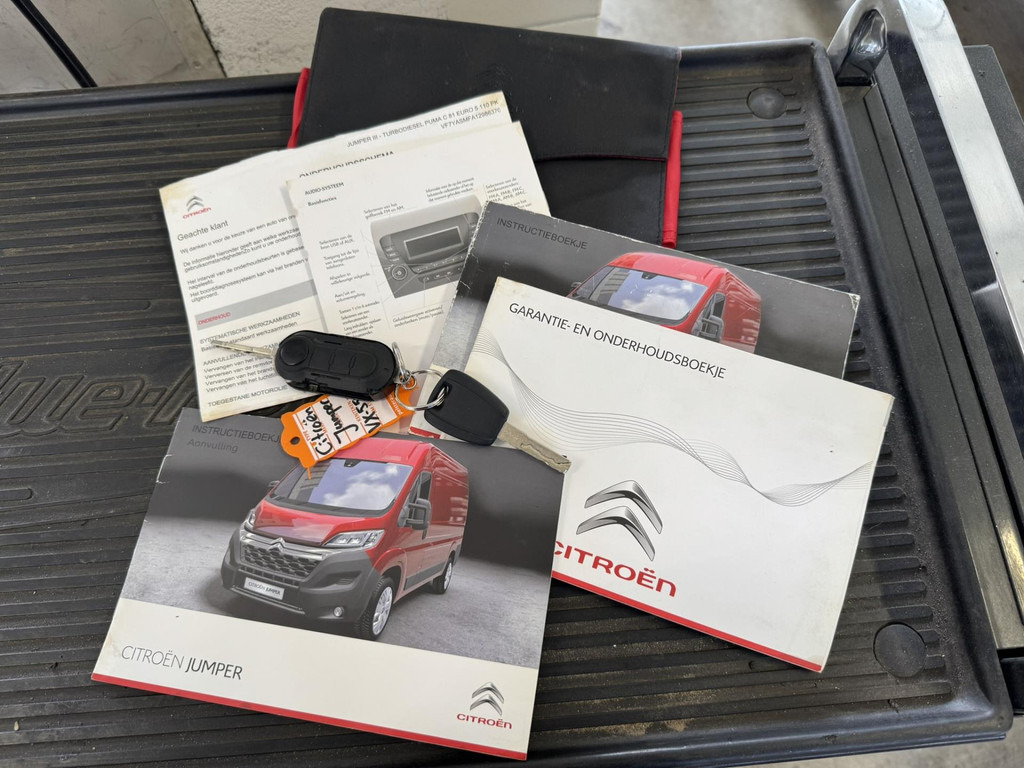 Citroën Jumper-30 2.2 HDI L1H1 Economy 3 Zitplaatsen Airco Cruise Bluetooth Media player - Otros maquinaria: foto 4 Citroën Jumper-30 2.2 HDI L1H1 Economy 3 Zitplaatsen Airco Cruise Bluetooth Media player - Otros maquinaria: foto 4