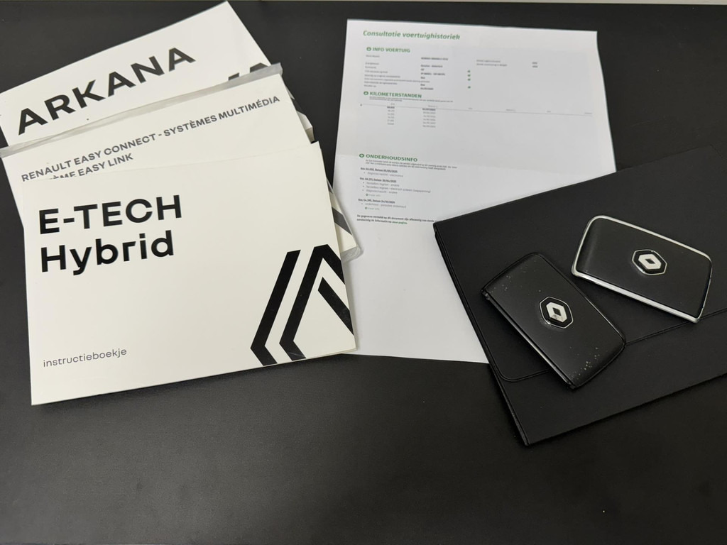 Renault Arkana-1.6 E-Tech hybrid 145 E-Tech engineered R.S. Line Adaptive cruise Climate control Stoel- / stuurverwarming Full LED - SUV/ Todoterreno: foto 3 Renault Arkana-1.6 E-Tech hybrid 145 E-Tech engineered R.S. Line Adaptive cruise Climate control Stoel- / stuurverwarming Full LED - SUV/ Todoterreno: foto 3