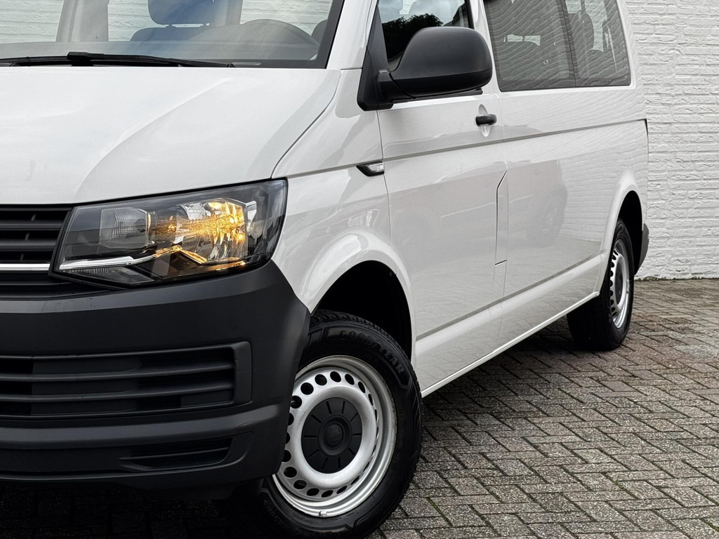 Volkswagen Transporter Kombi-T6 2.0 TDI 9 persoons Cruise control Airco Verwarmbare buitenspiegels - Furgoneta de pasajeros: foto 3 Volkswagen Transporter Kombi-T6 2.0 TDI 9 persoons Cruise control Airco Verwarmbare buitenspiegels - Furgoneta de pasajeros: foto 3