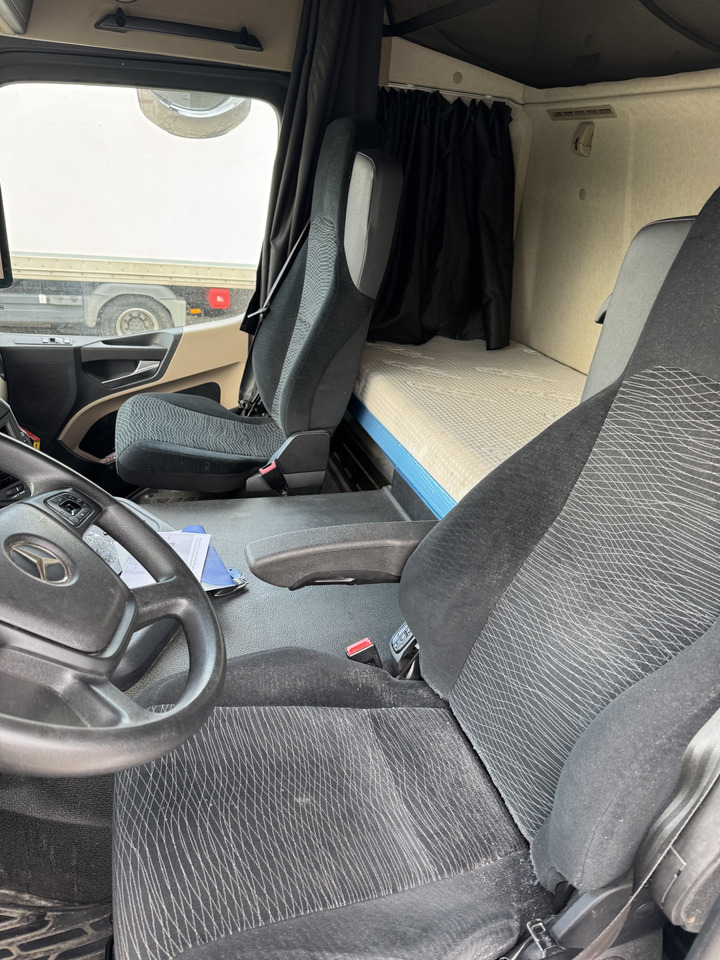 Camión lona MERCEDES-BENZ Actros: foto 7 Camión lona MERCEDES-BENZ Actros: foto 7