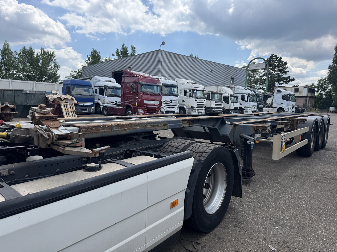 VAN HOOL Porte containers - Semirremolque portacontenedore/ Intercambiable: foto 4 VAN HOOL Porte containers - Semirremolque portacontenedore/ Intercambiable: foto 4