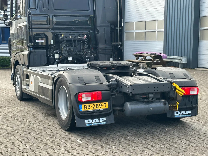 DAF XF 480 SSC Euro 6 Intarder 2 Tank Full Spoiler - Cabeza tractora: foto 5 DAF XF 480 SSC Euro 6 Intarder 2 Tank Full Spoiler - Cabeza tractora: foto 5