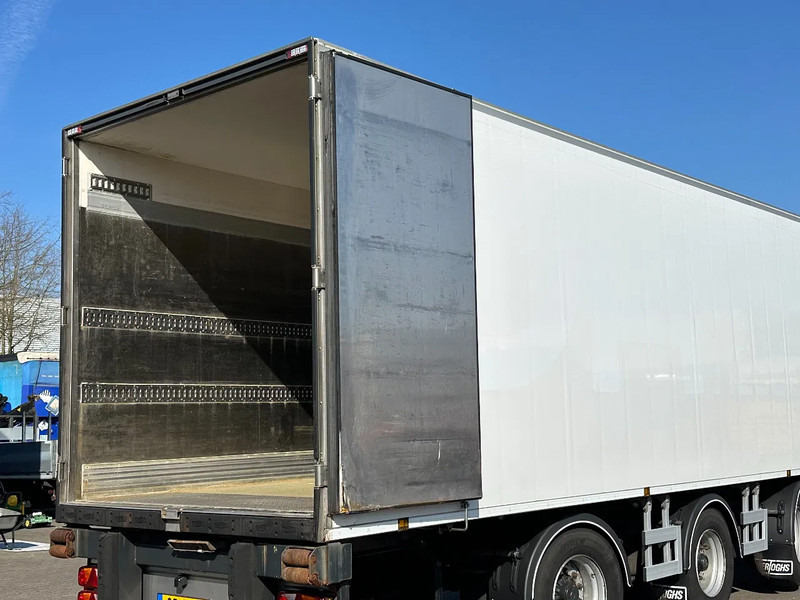 Chereau 2X Stuur-Assen / Carrier Vector 1950 / Lift-As / Apk! - Semirremolque frigorífico: foto 5 Chereau 2X Stuur-Assen / Carrier Vector 1950 / Lift-As / Apk! - Semirremolque frigorífico: foto 5
