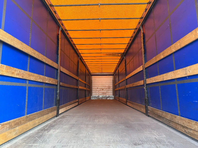 Schmitz Cargobull Schuifzeil -Dak / Rotos-Disc / Code XL - Semirremolque lona: foto 4 Schmitz Cargobull Schuifzeil -Dak / Rotos-Disc / Code XL - Semirremolque lona: foto 4