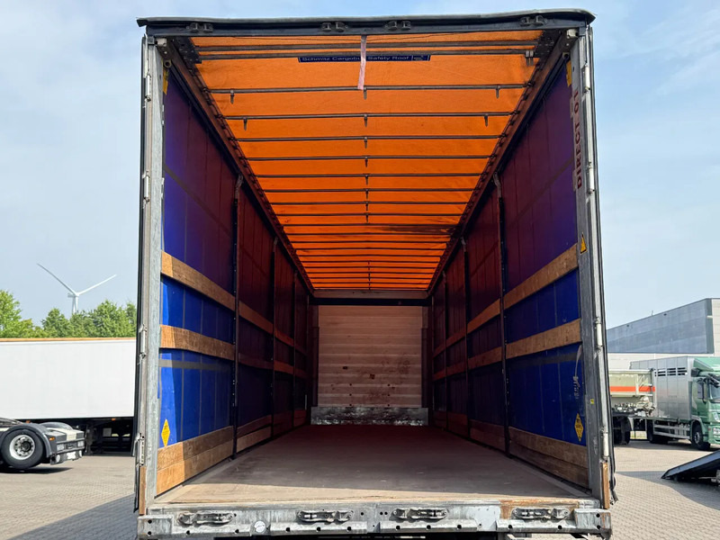 Schmitz Cargobull Schuifzeil -Dak / Rotos-Disc / Code XL - Semirremolque lona: foto 3 Schmitz Cargobull Schuifzeil -Dak / Rotos-Disc / Code XL - Semirremolque lona: foto 3