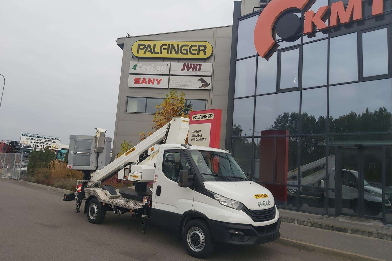 Palfinger P170TXE E PLUS - Camión con plataforma elevadora: foto 1 Palfinger P170TXE E PLUS - Camión con plataforma elevadora: foto 1