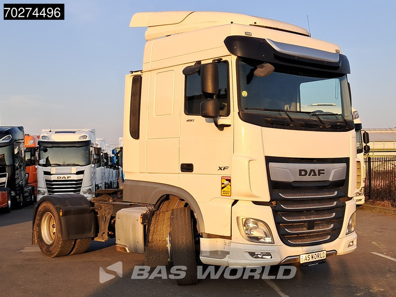 DAF XF 480 4X2 SC ACC Standklima LED - Cabeza tractora: foto 3 DAF XF 480 4X2 SC ACC Standklima LED - Cabeza tractora: foto 3