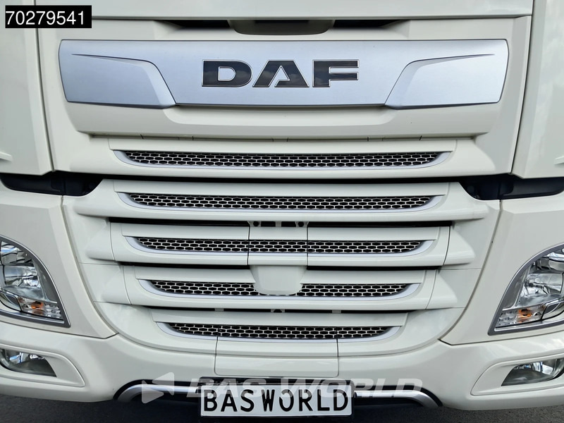 Cabeza tractora DAF XF 480 4X2 SSC Retarder 2x Tanks Standklima ACC Navi: foto 9