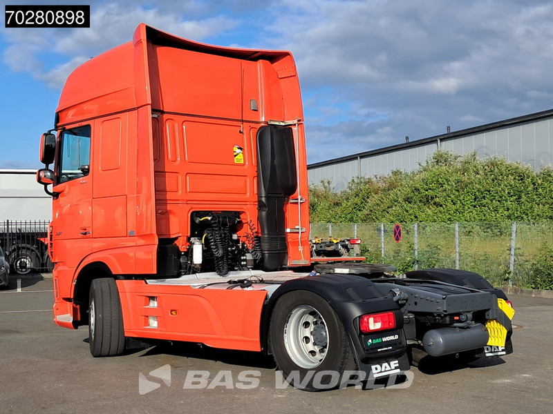 DAF XF 530 4X2 SSC Retarder 2x Tanks Standklima Navi ACC LED - Cabeza tractora: foto 2 DAF XF 530 4X2 SSC Retarder 2x Tanks Standklima Navi ACC LED - Cabeza tractora: foto 2