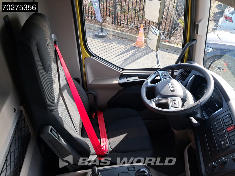 Camión lona nuevo DAF XB 260 4X2 2024 registration 16tons Automatic Ladebordwand ACC Euro 6: foto 20