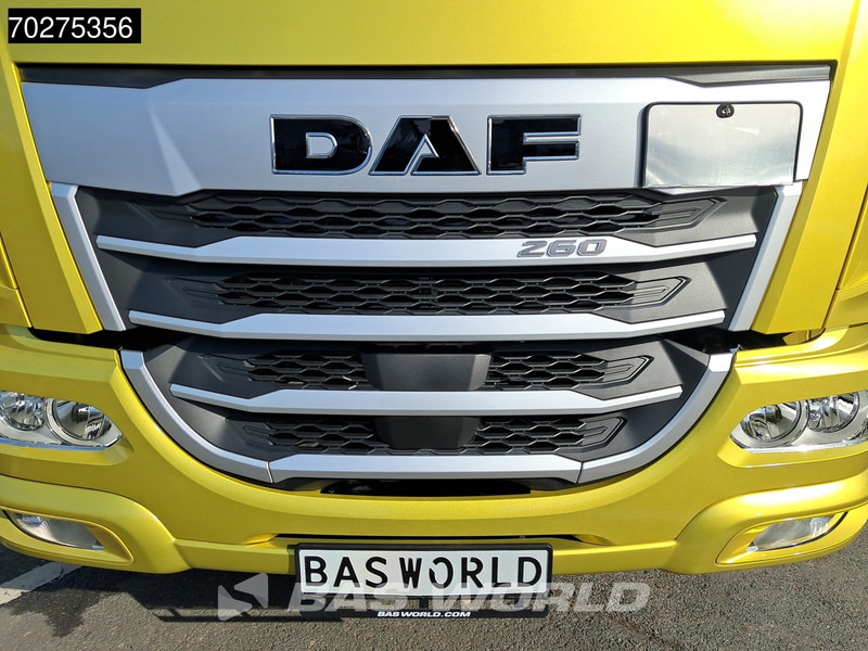 Camión lona nuevo DAF XB 260 4X2 2024 registration 16tons Automatic Ladebordwand ACC Euro 6: foto 8