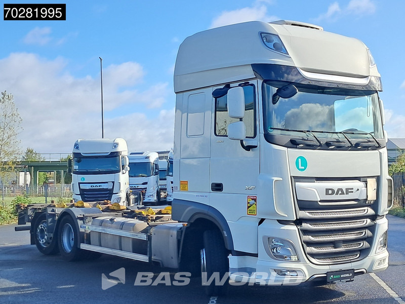 DAF XF 480 6X2 BDF SSC Retarder Lift-Steering Axle Standklima ACC Euro 6 - Camión portacontenedore/ Intercambiable: foto 3 DAF XF 480 6X2 BDF SSC Retarder Lift-Steering Axle Standklima ACC Euro 6 - Camión portacontenedore/ Intercambiable: foto 3