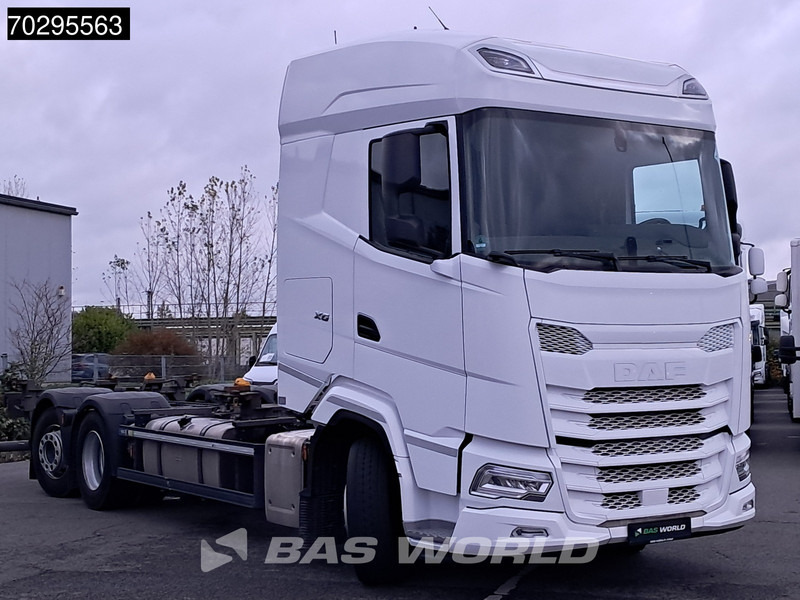 DAF XG 480 6X2 XG 2xTanks Lift/Steering Axle ACC Euro 6 - Camión portacontenedore/ Intercambiable: foto 2 DAF XG 480 6X2 XG 2xTanks Lift/Steering Axle ACC Euro 6 - Camión portacontenedore/ Intercambiable: foto 2