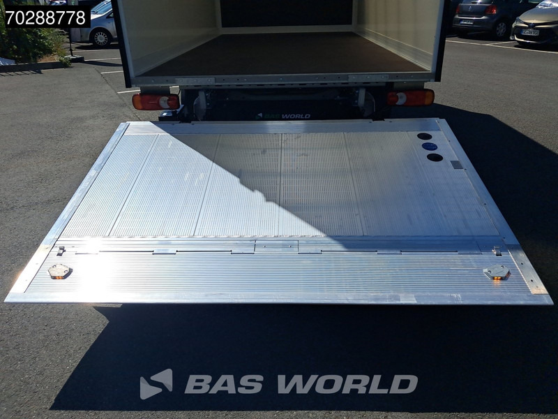 Furgoneta caja cerrada nuevo MAN TGE 3.180 Neu! Automatik 2025 Facelift Koffer Ladebordwand Navi Klima Tempomat LED Euro6 21m3 A/C Cruise control: foto 10