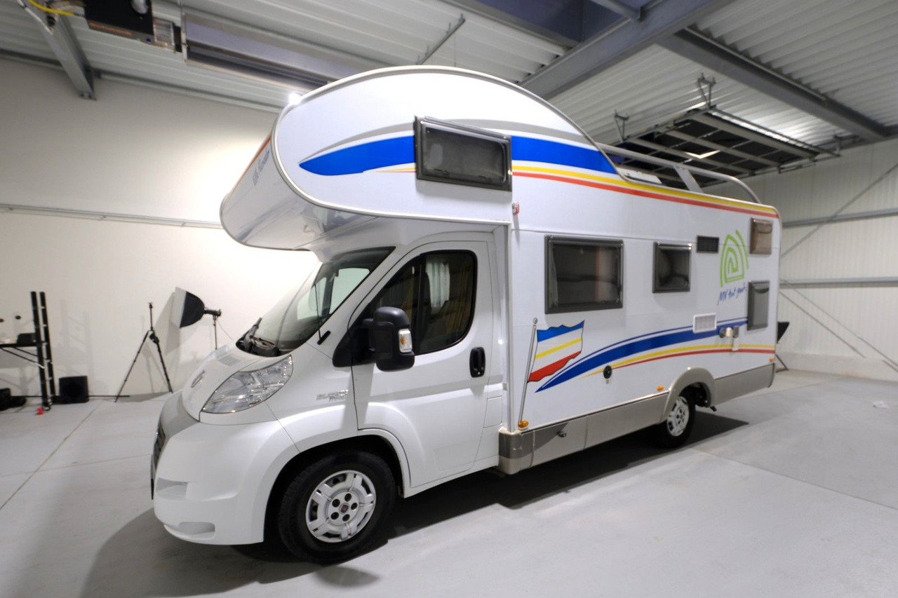 Bürstner A 576/Etagenbetten/Garage/Klima/Markise/3,0l 158 - Autocaravana capuchina: foto 4 Bürstner A 576/Etagenbetten/Garage/Klima/Markise/3,0l 158 - Autocaravana capuchina: foto 4