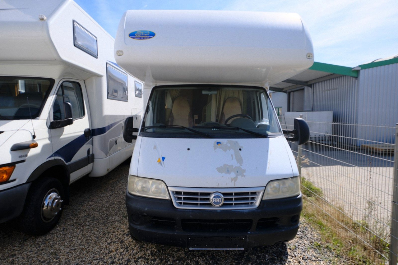 Bürstner A 747-2/Festbett+Garage/Klima/Markise/dop.Boden Bürstner A 747-2/Festbett+Garage/Klima/Markise/dop.Boden - Autocaravana capuchina: foto 1 Bürstner A 747-2/Festbett+Garage/Klima/Markise/dop.Boden Bürstner A 747-2/Festbett+Garage/Klima/Markise/dop.Boden - Autocaravana capuchina: foto 1