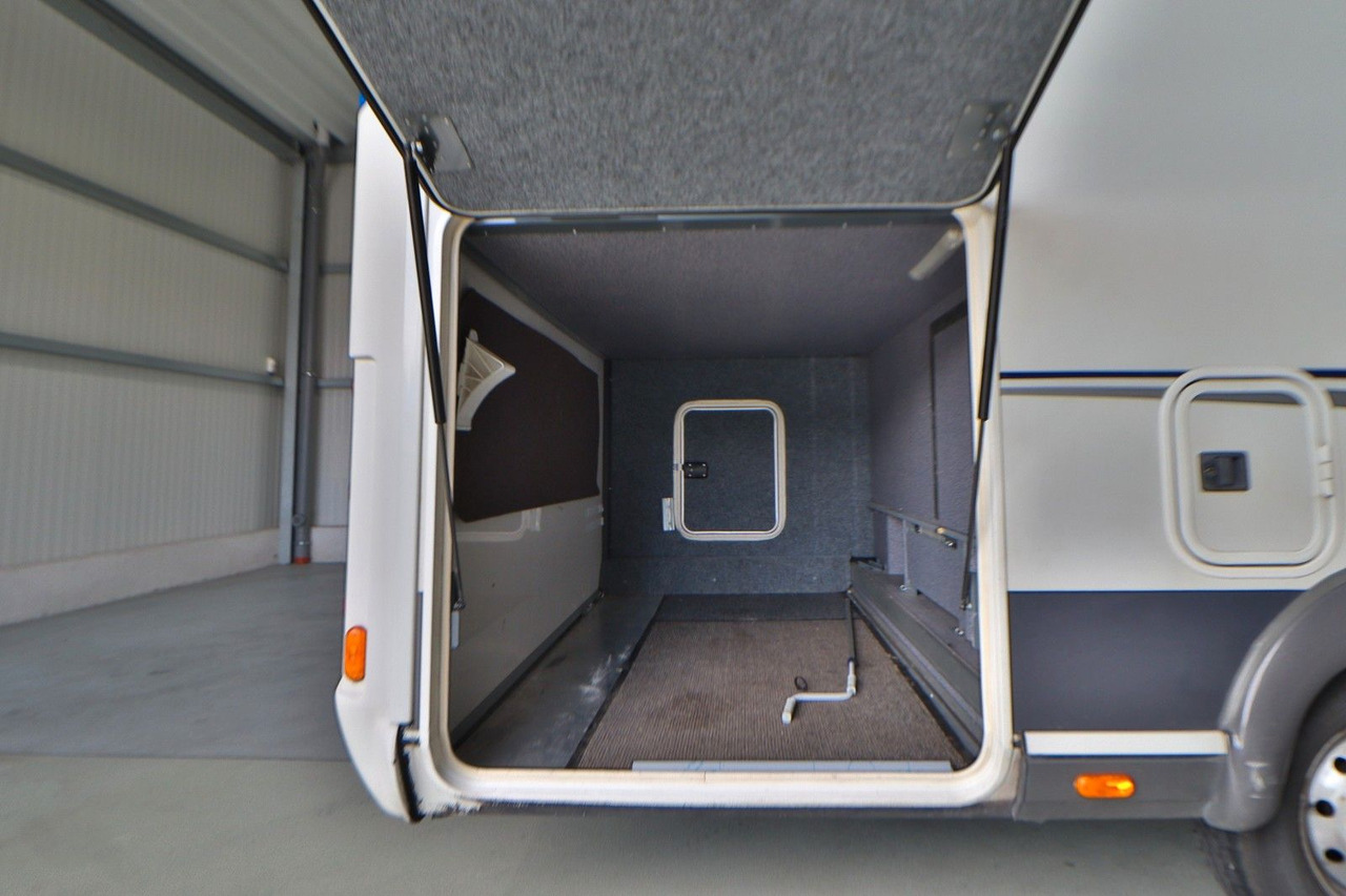 Carthago Chic T 47/Festbett/Solar/Markise - Autocaravana perfilada: foto 5 Carthago Chic T 47/Festbett/Solar/Markise - Autocaravana perfilada: foto 5