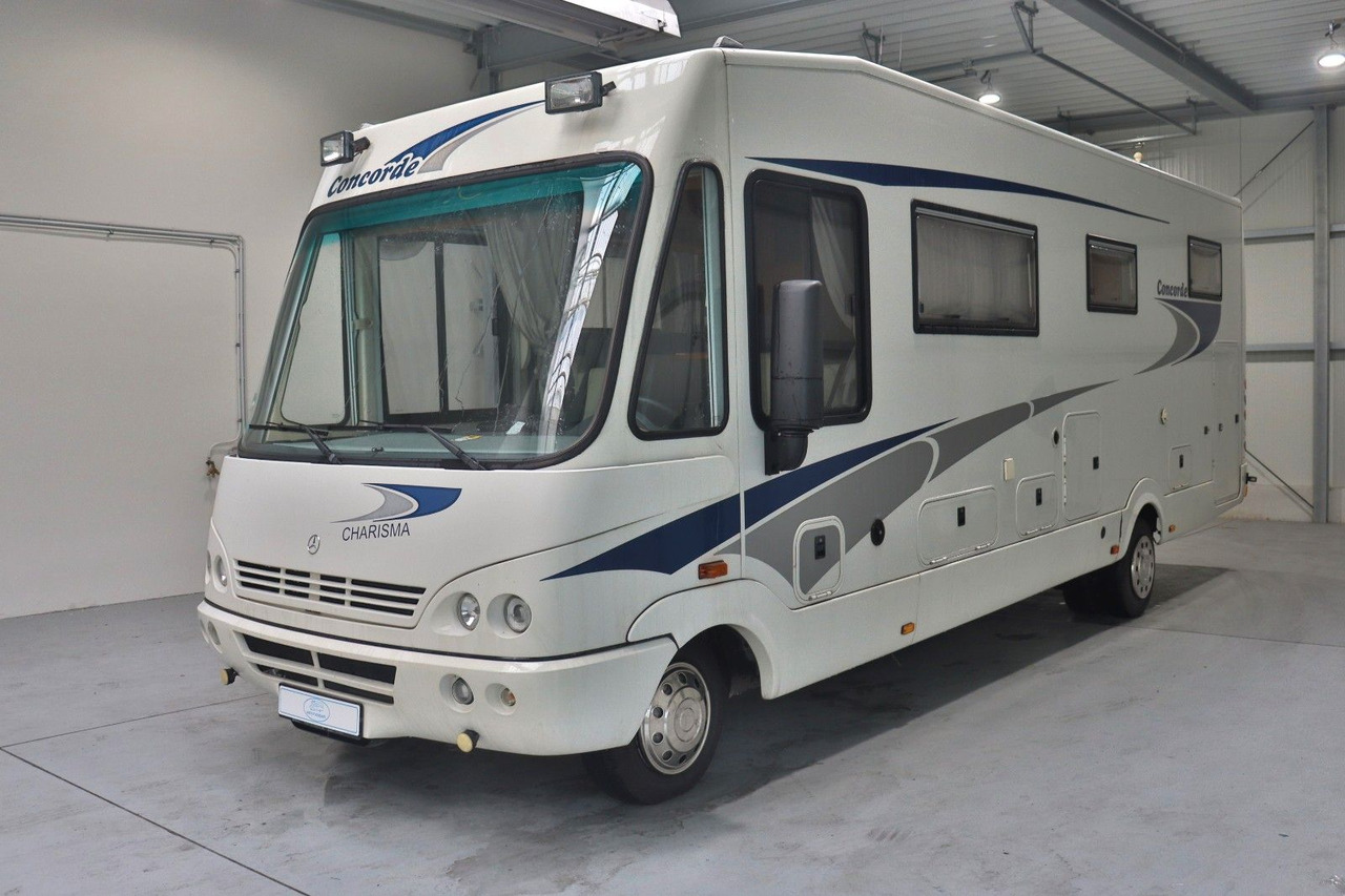 Concorde Charisma I 880 F/Automatik/Festbett/Klima/Solar Concorde Charisma I 880 F/Automatik/Festbett/Klima/Solar - Autocaravana integral: foto 2 Concorde Charisma I 880 F/Automatik/Festbett/Klima/Solar Concorde Charisma I 880 F/Automatik/Festbett/Klima/Solar - Autocaravana integral: foto 2