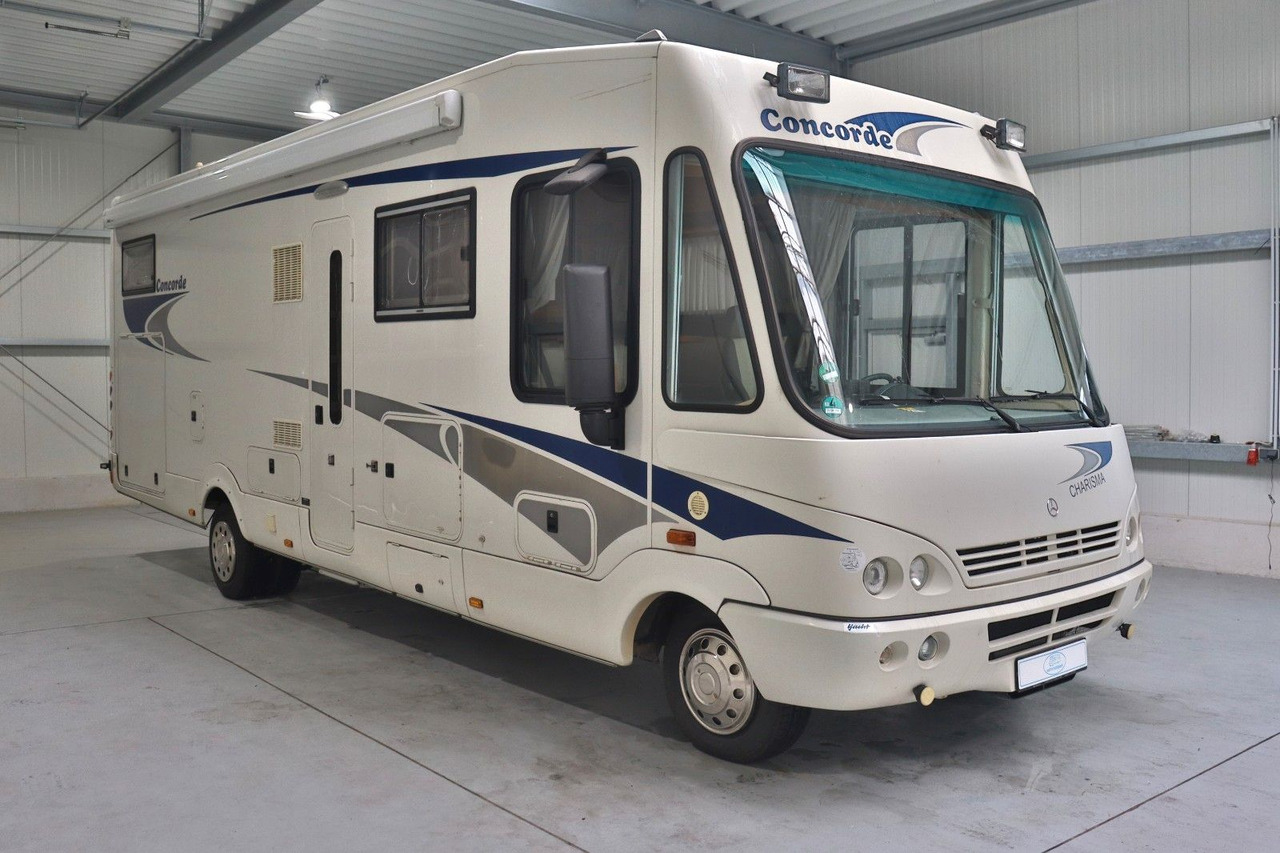 Concorde Charisma I 880 F/Automatik/Festbett/Klima/Solar Concorde Charisma I 880 F/Automatik/Festbett/Klima/Solar - Autocaravana integral: foto 2 Concorde Charisma I 880 F/Automatik/Festbett/Klima/Solar Concorde Charisma I 880 F/Automatik/Festbett/Klima/Solar - Autocaravana integral: foto 2