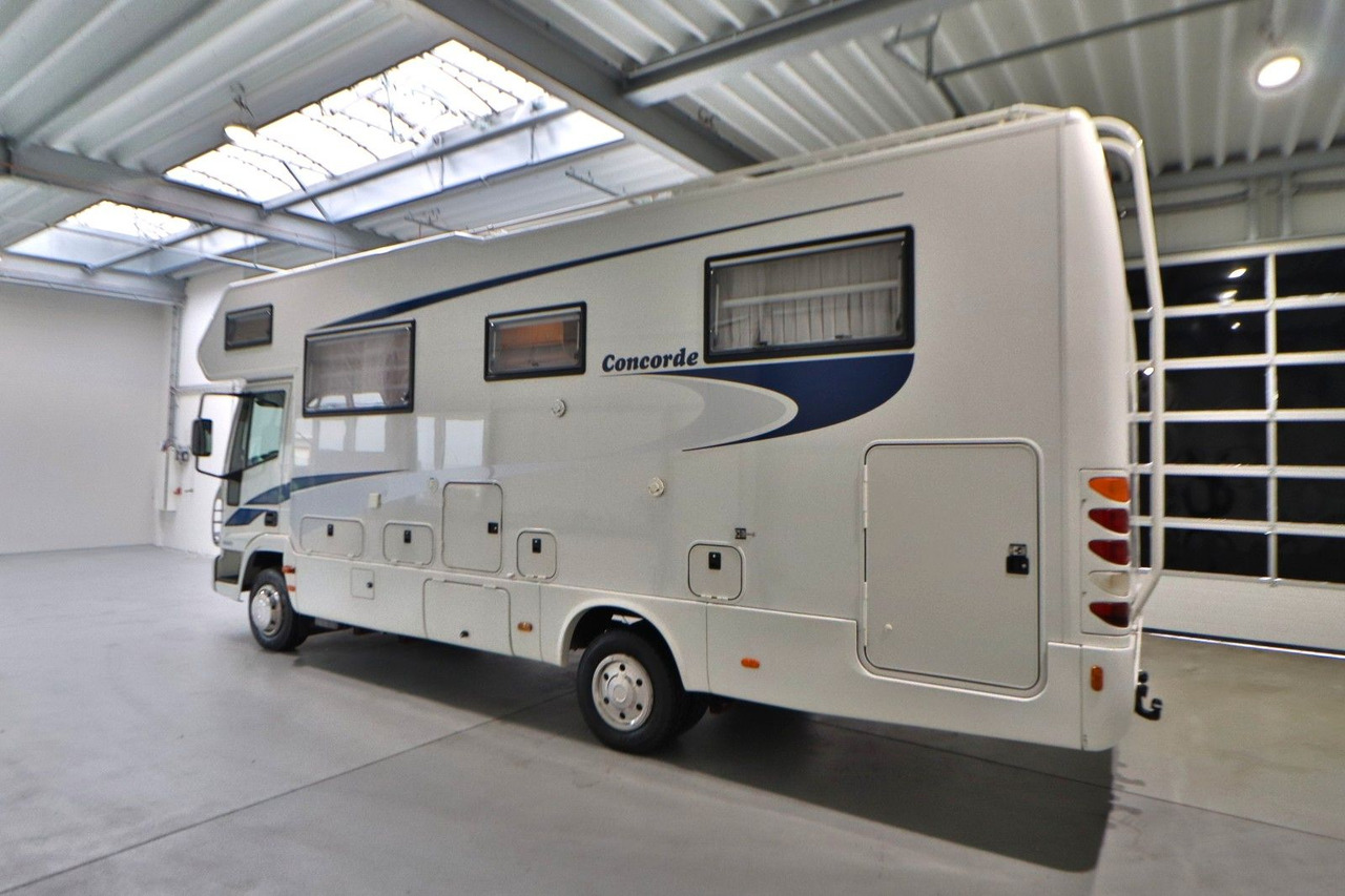 Concorde Cruiser 880 F/Festbett/Garage/2xKlima/Solar - Autocaravana capuchina: foto 4 Concorde Cruiser 880 F/Festbett/Garage/2xKlima/Solar - Autocaravana capuchina: foto 4