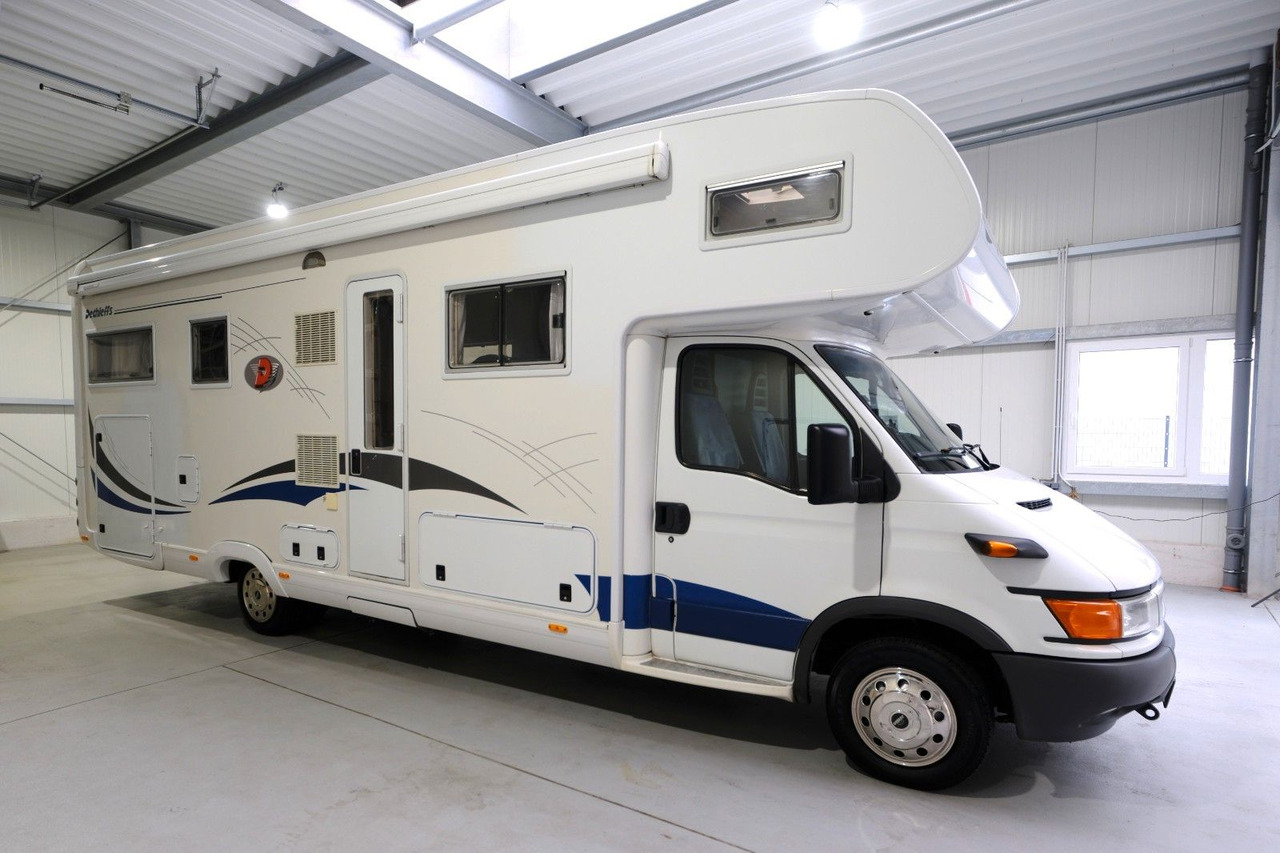 Dethleffs Globetrotter A 8000 XXL/Festbett/Garage/Solar - Autocaravana capuchina: foto 1 Dethleffs Globetrotter A 8000 XXL/Festbett/Garage/Solar - Autocaravana capuchina: foto 1