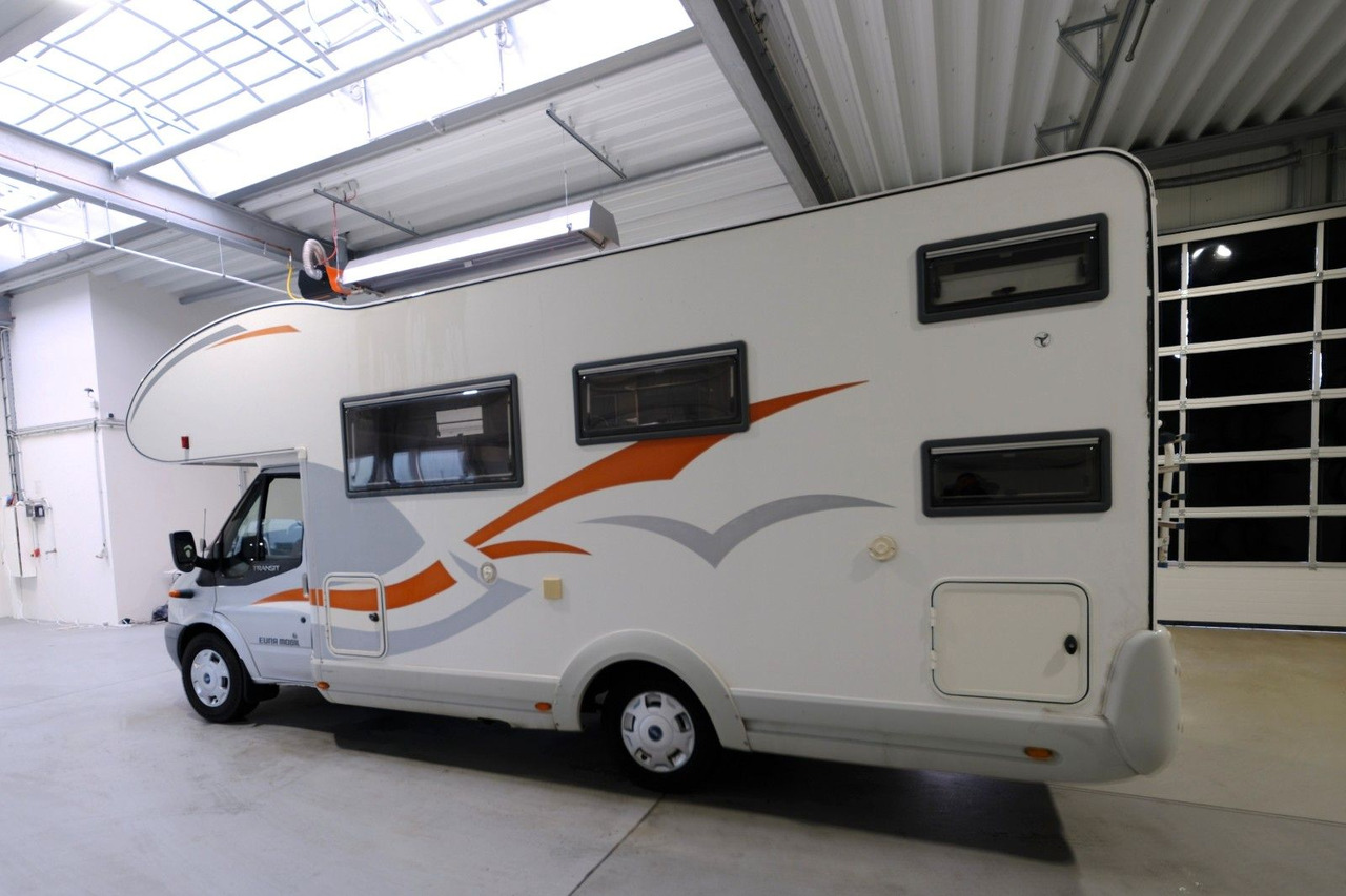 Eura Mobil A 685 VB/Etagenbetten/Klima/Markise/dop.Boden - Autocaravana capuchina: foto 4 Eura Mobil A 685 VB/Etagenbetten/Klima/Markise/dop.Boden - Autocaravana capuchina: foto 4