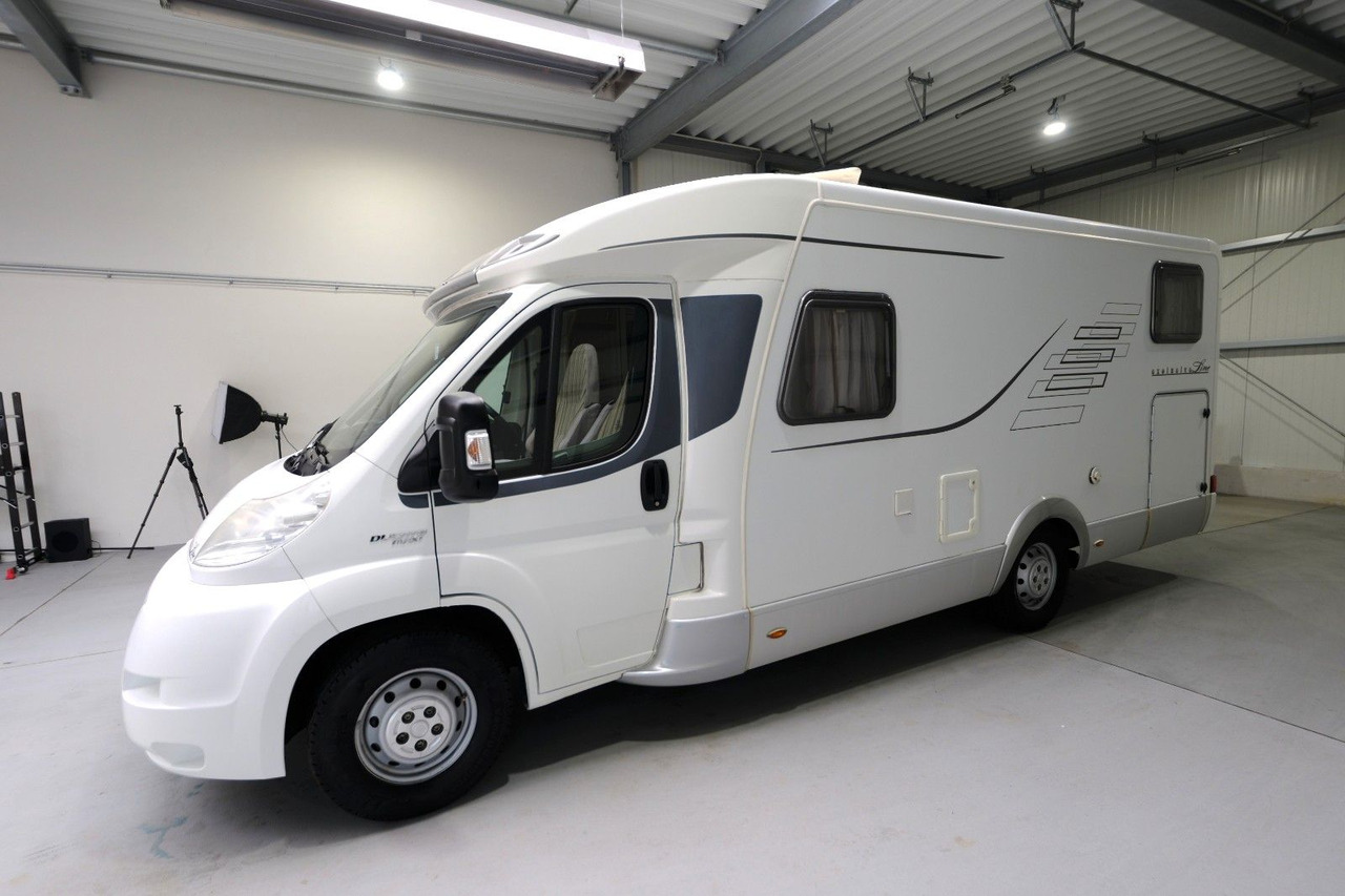 HYMER / ERIBA / HYMERCAR Tramp T 674 Cl Exclusive Line/Einzelbetten/Klima - Autocaravana perfilada: foto 3 HYMER / ERIBA / HYMERCAR Tramp T 674 Cl Exclusive Line/Einzelbetten/Klima - Autocaravana perfilada: foto 3