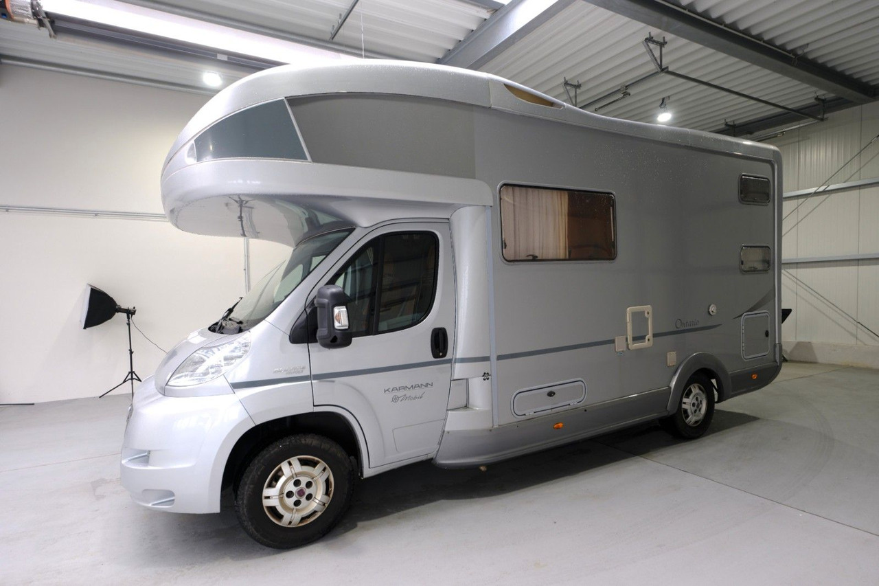 Karmann Ontario 670 VB / Etagenbetten / Solar / Markise - Autocaravana capuchina: foto 2 Karmann Ontario 670 VB / Etagenbetten / Solar / Markise - Autocaravana capuchina: foto 2