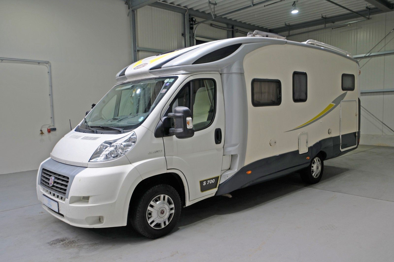 P.L.A. S 700/Festbett/Garage/Klima/Solar/Markise - Autocaravana capuchina: foto 2 P.L.A. S 700/Festbett/Garage/Klima/Solar/Markise - Autocaravana capuchina: foto 2