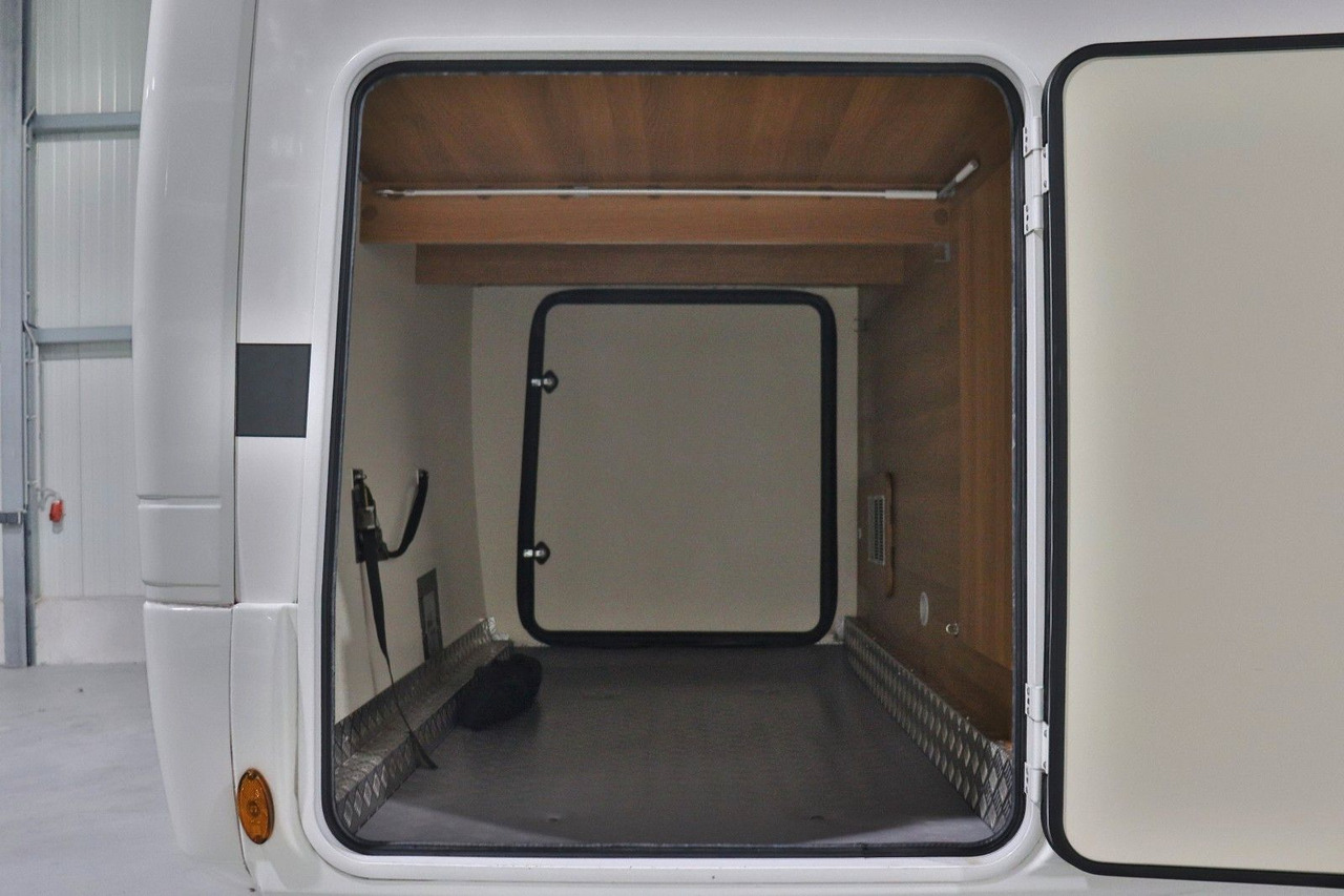 Autocaravana integral P.L.A. Sandy - Einzelbetten + Hubbett -TOP: foto 6