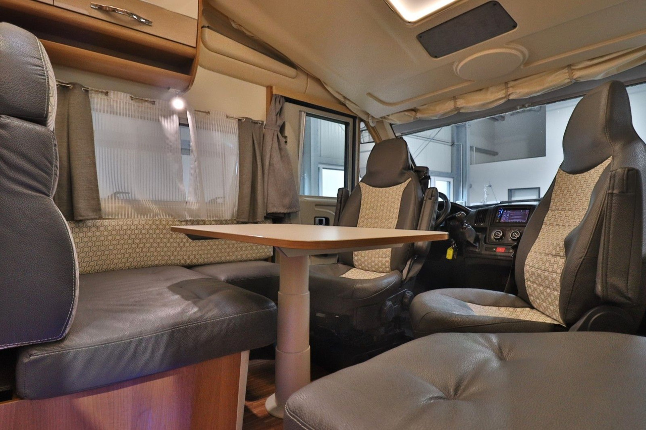 Autocaravana integral P.L.A. Sandy - Einzelbetten + Hubbett -TOP: foto 8