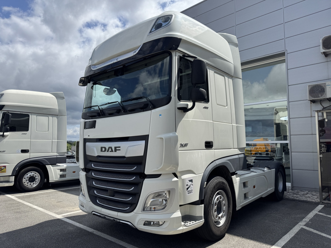 DAF XF 480 Super Space Cab - Cabeza tractora: foto 2 DAF XF 480 Super Space Cab - Cabeza tractora: foto 2